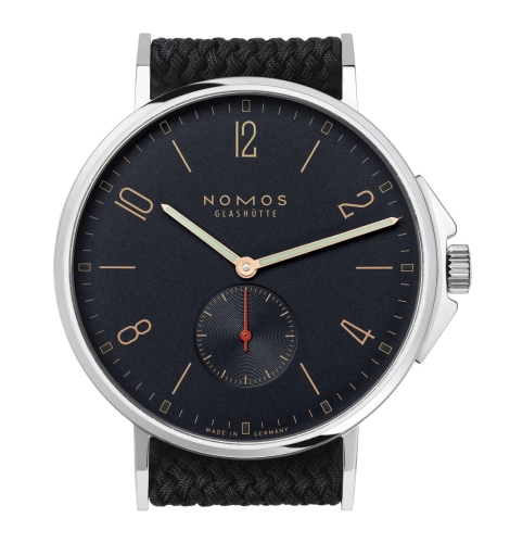 Nomos Glashütte Ahoi 552