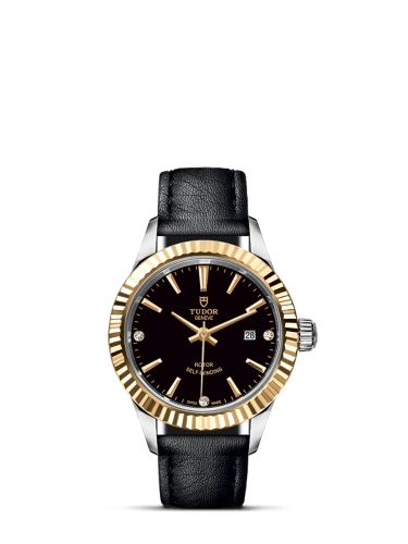 Tudor Style 12113-0024