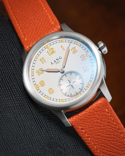 Lang 1943 Field Watch L4300105