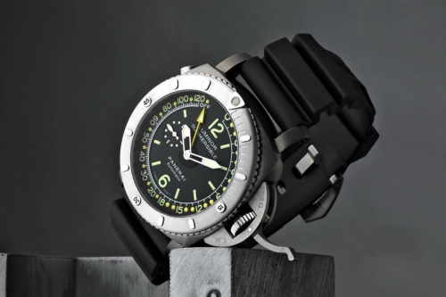 Panerai Submersible PAM00193