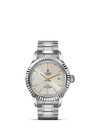 Tudor Style 12110-0011