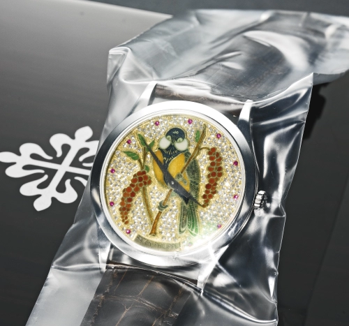 Patek Philippe Calatrava 5077P-028