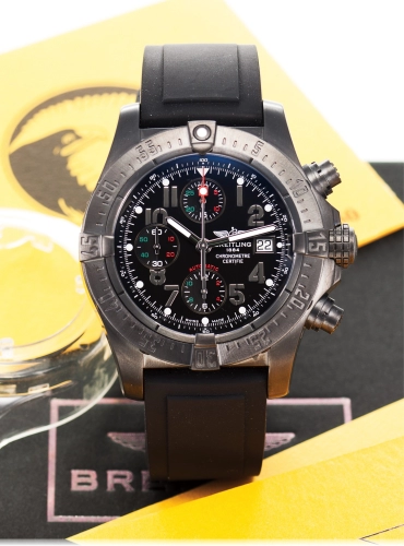 Breitling Avenger M13380-FT