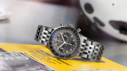 Breitling Navitimer PB02302A1B1A