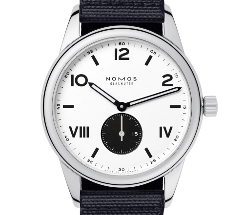 Nomos Glashütte Club 737-RE