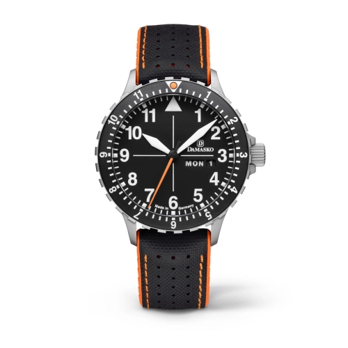 Damasko Three-hand Models DA42